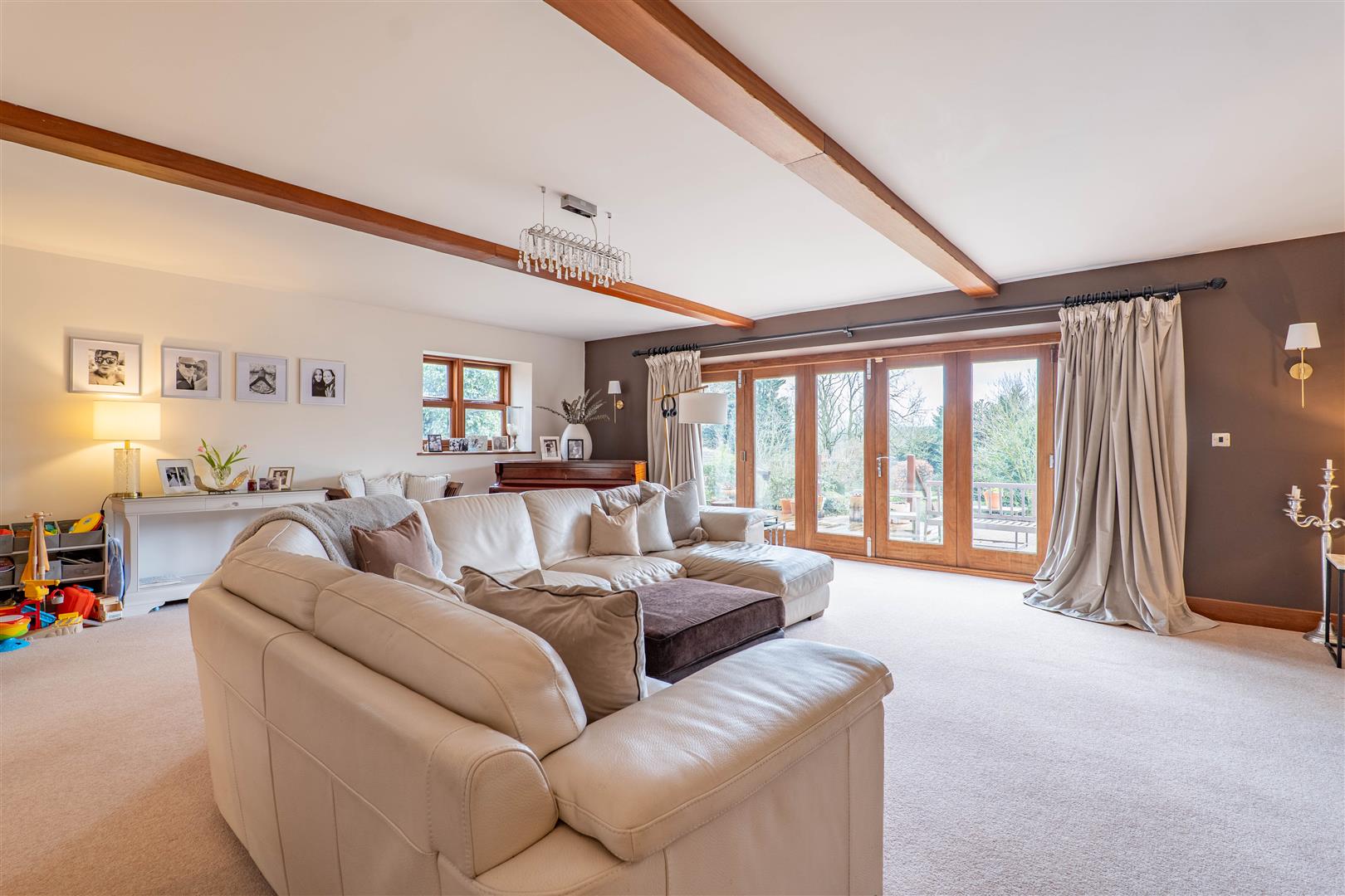 5 bed property in The Square, Preston